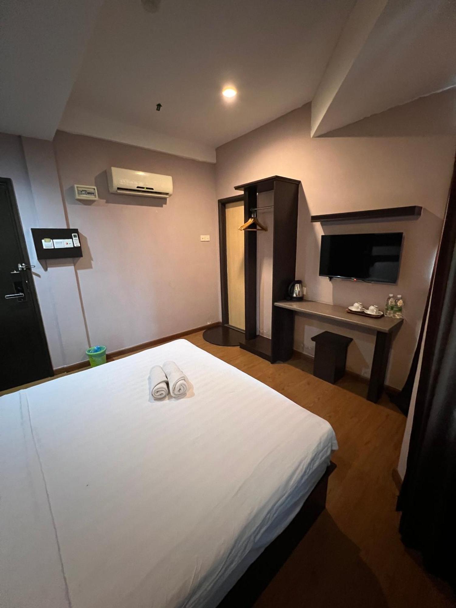 Hotel Economy Kapar Экстерьер фото